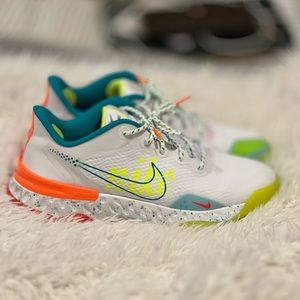 Women’s Nike Softball Sneakers size 9